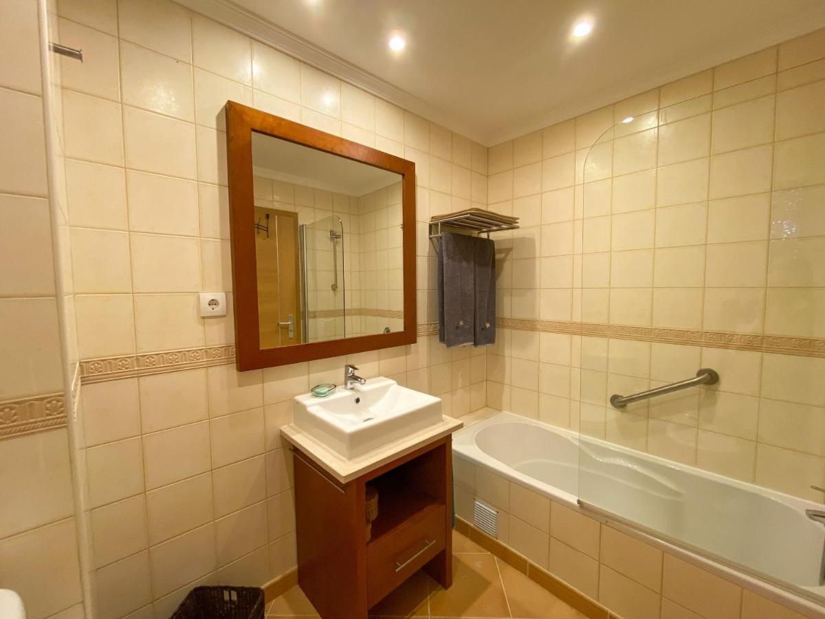לאגוּ‏ש Apartamento Da Muralha מראה חיצוני תמונה